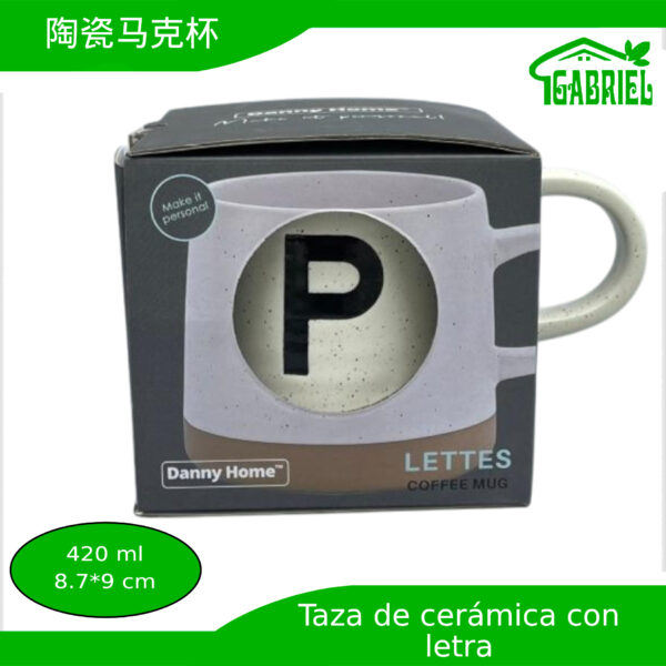 Taza de Cerámica con Diseño de Letra P 8.7x9 cm 420 ml