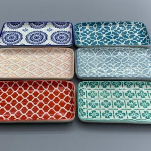 9" rectangular plate
6pcs/inner box, Unit:pcs
23*12.5*2cm,389g
Porcelain