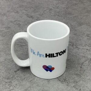 Taza de Cerámica 9 cm – Clásica y Versátil para Uso Diario