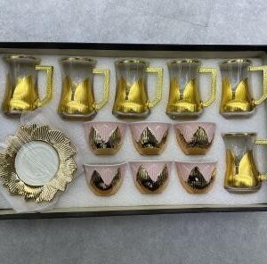 Set de Té Árabe de Lujo con Detalles Dorados y Rosados