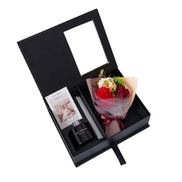 Aromatizador con Difusor en varillas y Rosas de Jabón con Caja de Regalo - Negro