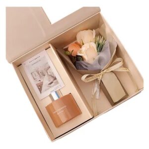Aromatizador con Difusor en varillas y Rosas de Jabón con Caja de Regalo - Beige