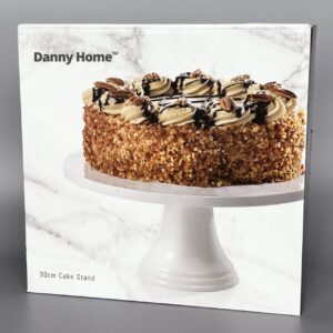 cake tray
 plate