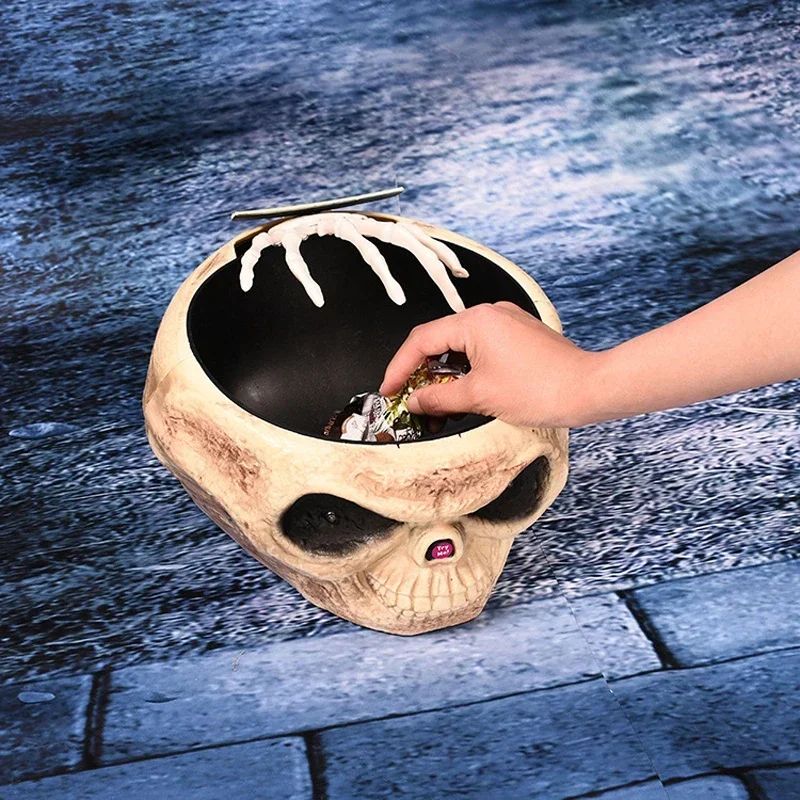 Bandeja con Manos de Fantasma – Decorativo de Halloween para Dulces o Frutas