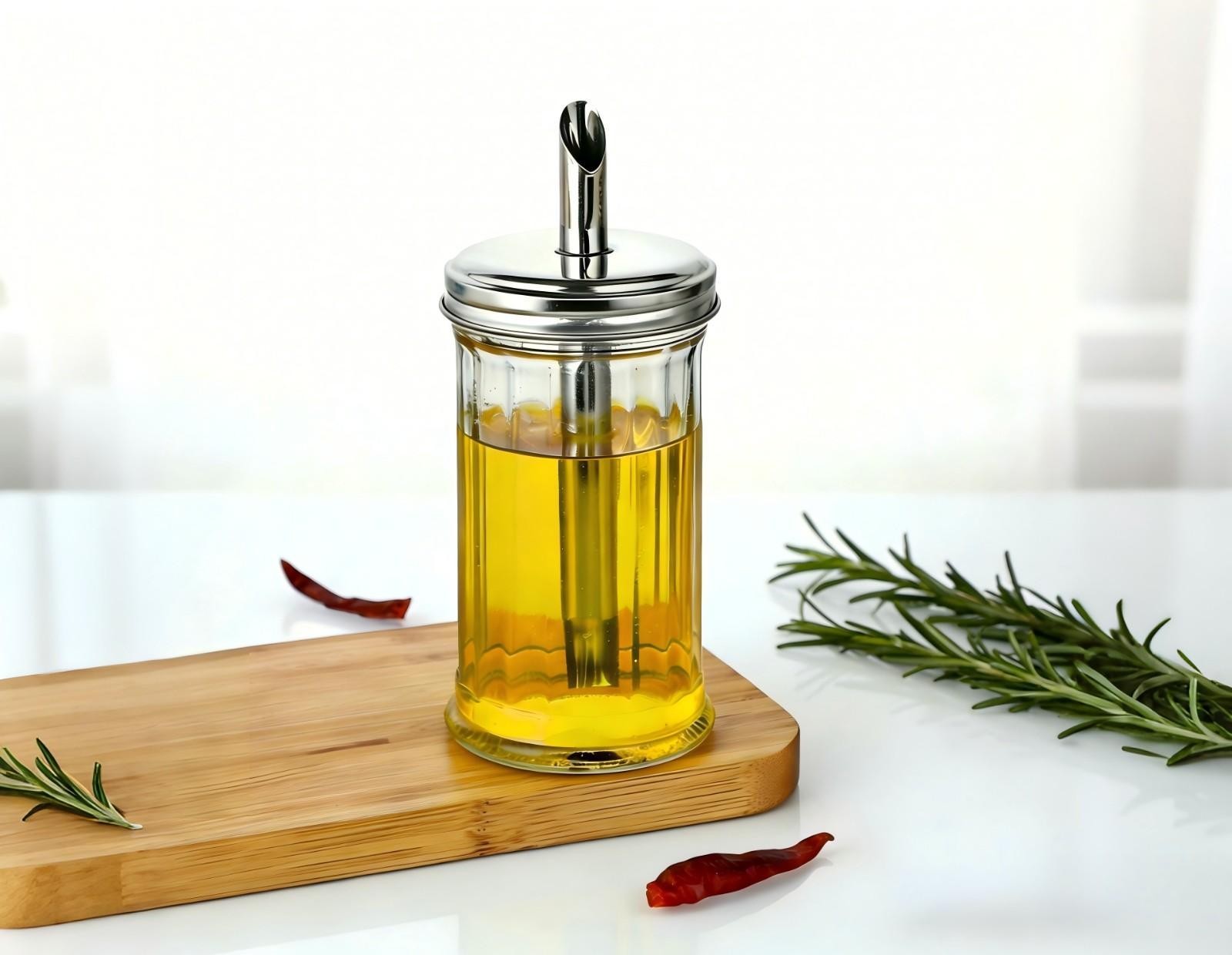 Aceitera de vidrio con vertedor de 330 ml