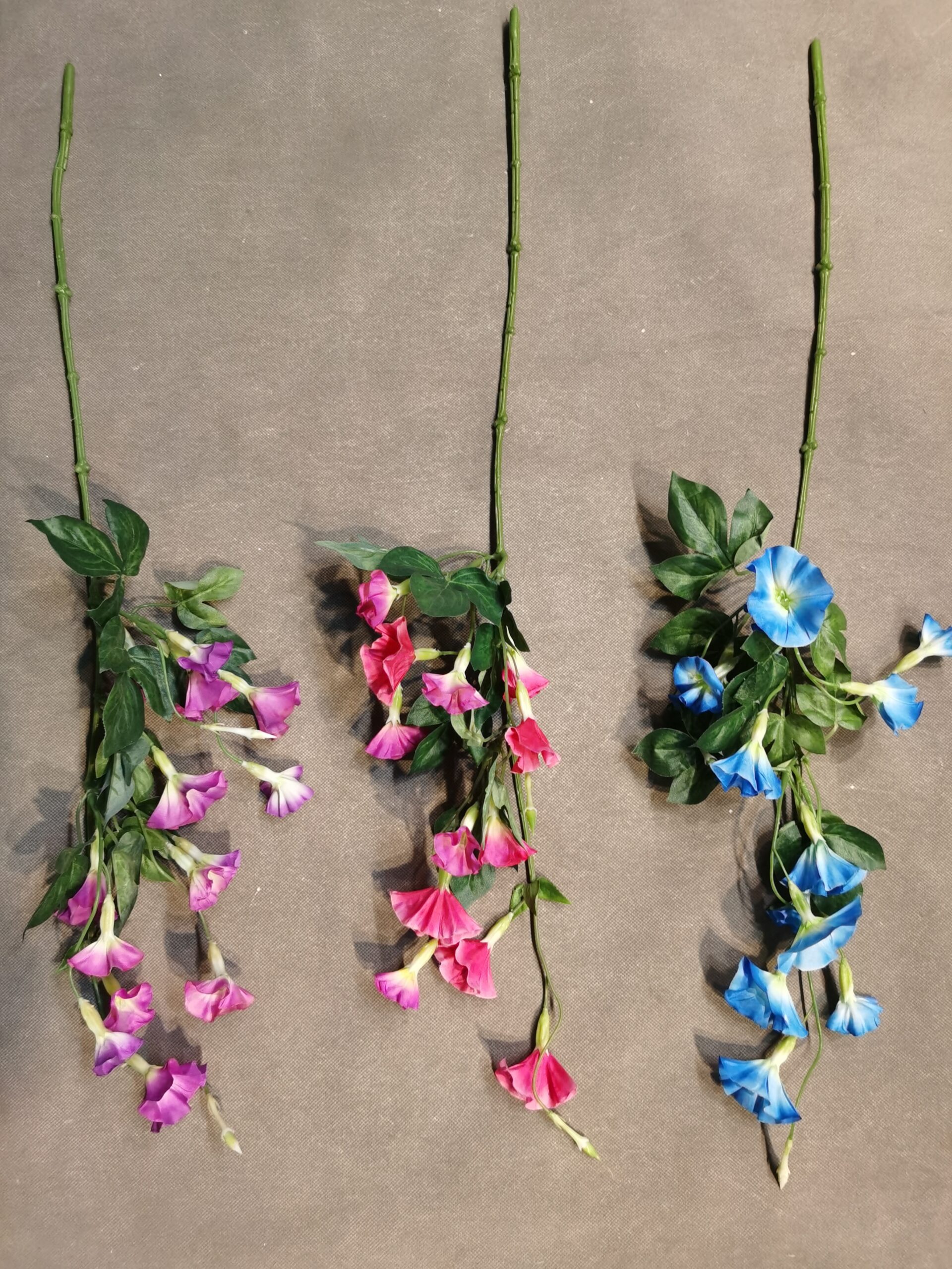 Flores artificiales de campanilla