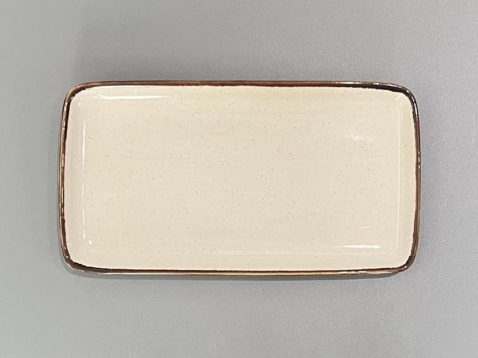 Fuente rectangular de porcelana con borde café de 20,5 x 11 x 2 cm