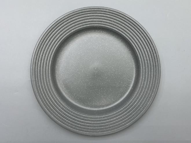 Plato de fondo de porcelana en color gris de 26 x 3 cm