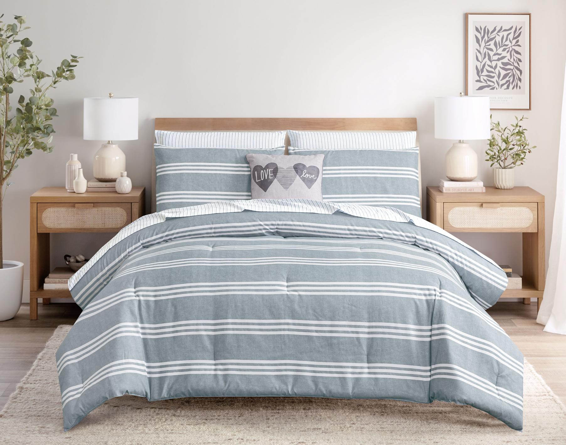 Set de ropa de cama con plumón de rayas claras de 260 x 240 cm, 8 piezas