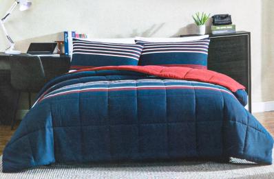 Set de plumón azul con detalle rojo de 200 x 200 cm, 3 piezas