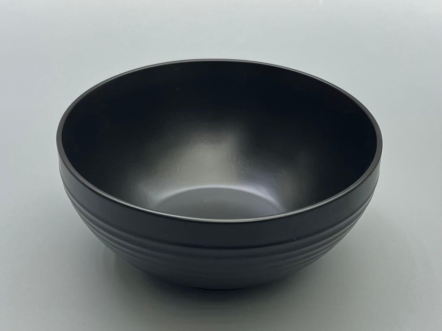 Ensaladera de porcelana en color negro de 20 x 9,5 cm