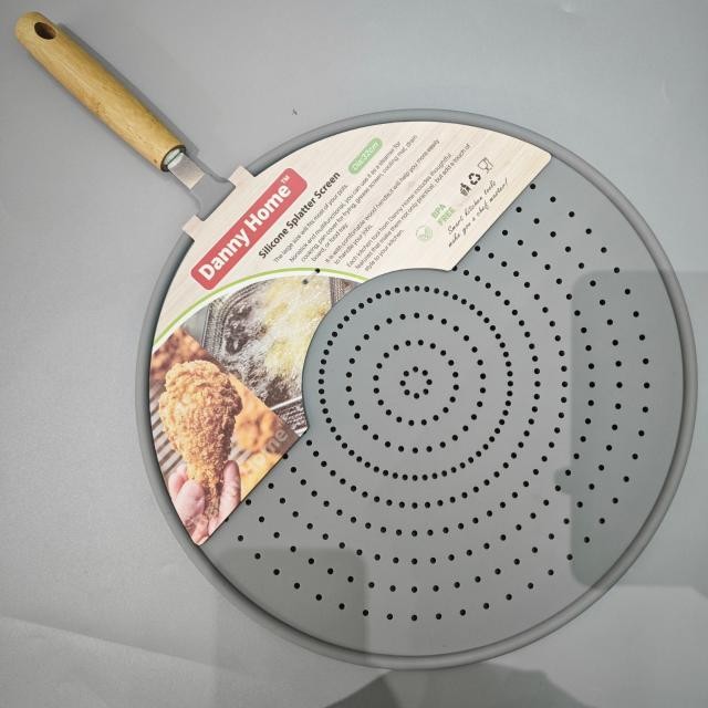 Protector antisalpicaduras de silicona con mango de bambú, 32 cm