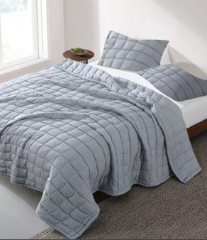 Set de cubrecama acolchado gris con relieve de cuadrados de 230 x 220 cm, 3 piezas