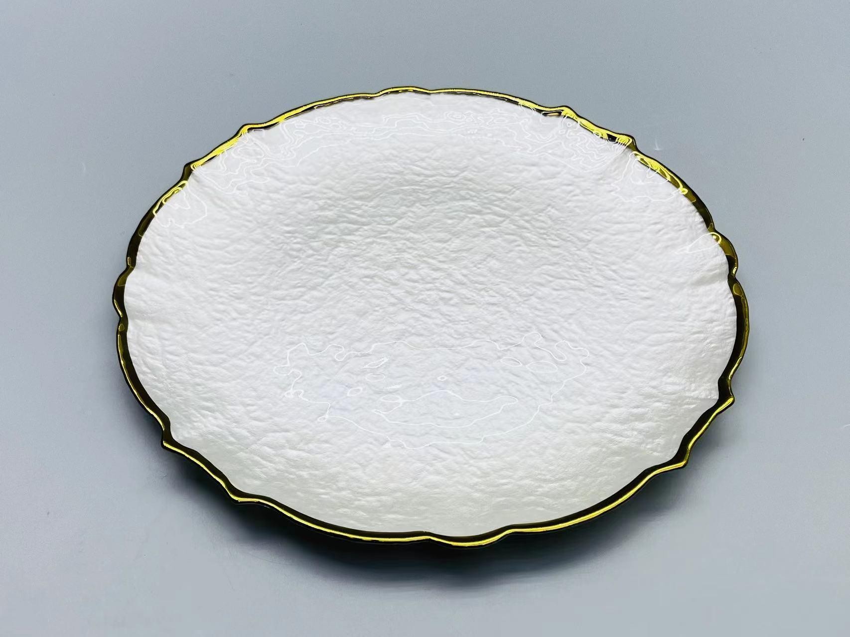Fuente de servir de vidrio con borde ondulado dorado de 33 x 2 cm
